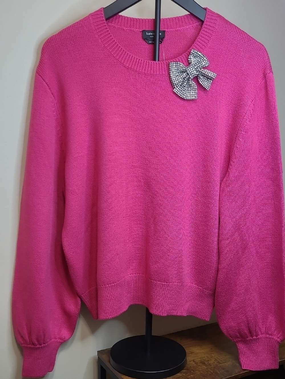 NWT Kate Spade Hot Pink Crewneck Sweater with Removable Rhinestone Bow size XXL - Picture 4 of 13